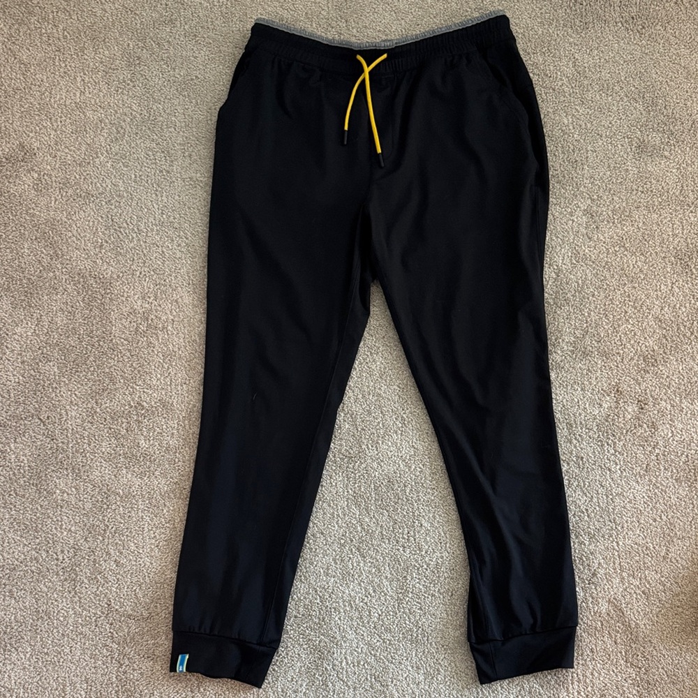 Chubbies Black Sweatpants with Yellow Drawstring